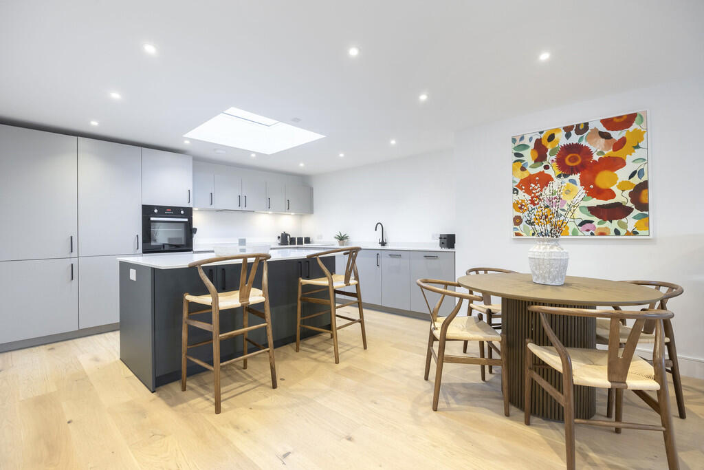1 bed Detached for rent in Cheltenham. From Elliot Oliver Sales - Cheltenham