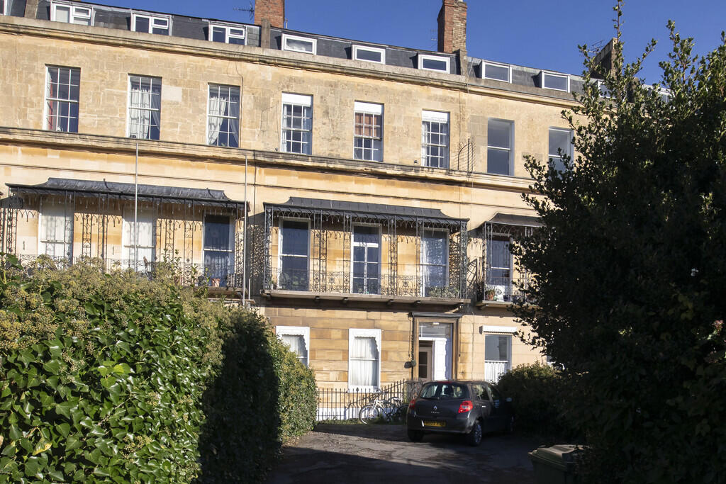 0 bed Apartment for rent in Cheltenham. From Elliot Oliver Sales - Cheltenham