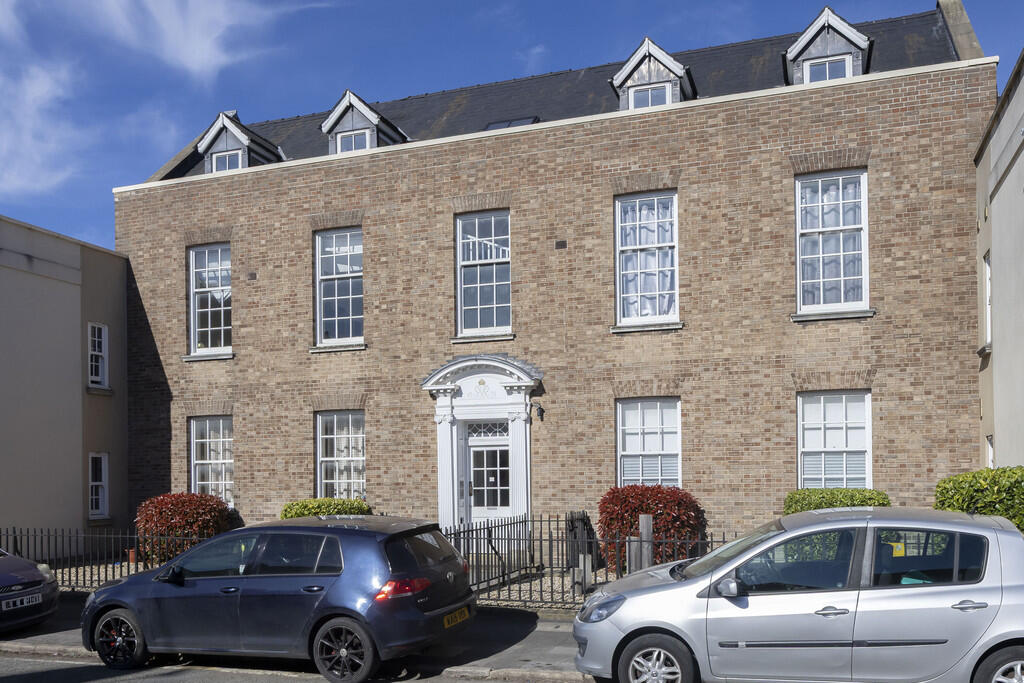 1 bed Apartment for rent in Cheltenham. From Elliot Oliver Sales - Cheltenham