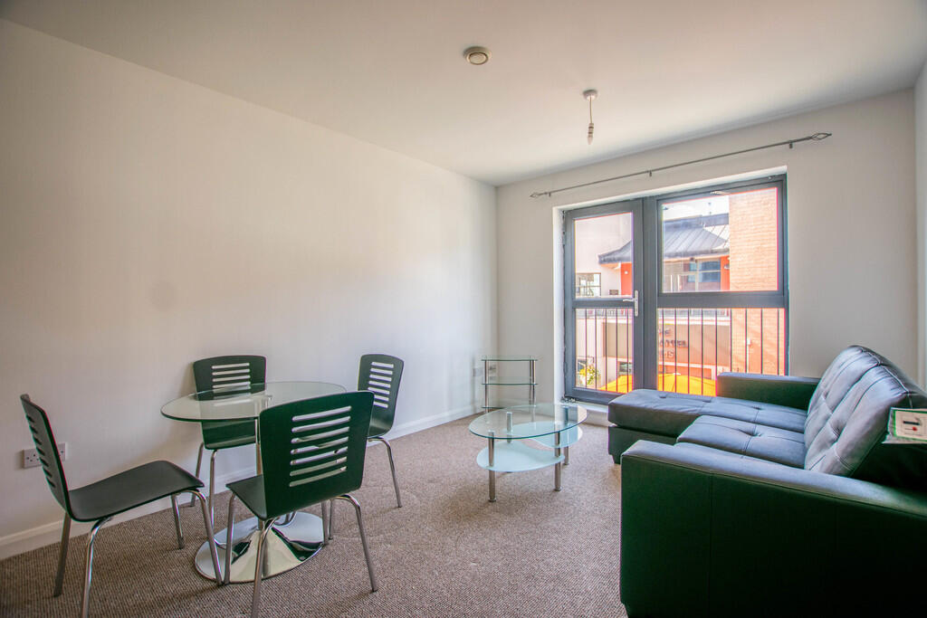 1 bed Apartment for rent in Swindon. From Elliot Oliver Sales - Cheltenham