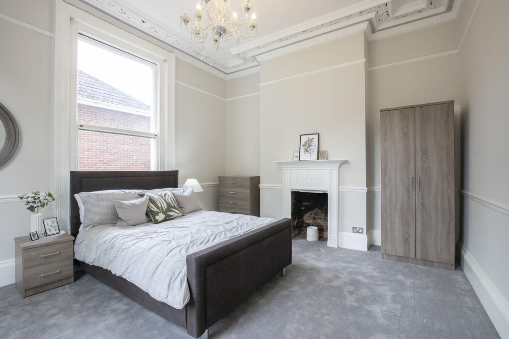4 bed House Share for rent in Cheltenham. From Elliot Oliver Sales - Cheltenham