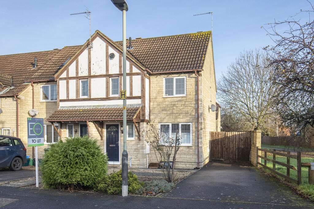 3 bed End of Terrace for rent in Shurdington. From Elliot Oliver Sales - Cheltenham 3 bed End of Terrace for rent in Shurdington. From Elliot Oliver Sales - Cheltenham