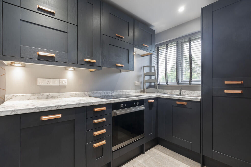 1 bed Apartment for rent in Swindon. From Elliot Oliver Sales - Cheltenham