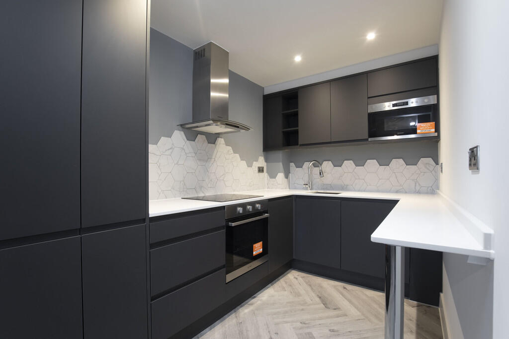 2 bed Apartment for rent in Cheltenham. From Elliot Oliver Sales - Cheltenham 2 bed Apartment for rent in Cheltenham. From Elliot Oliver Sales - Cheltenham
