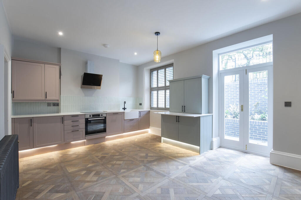 1 bed Apartment for rent in Prestbury. From Elliot Oliver Sales - Cheltenham