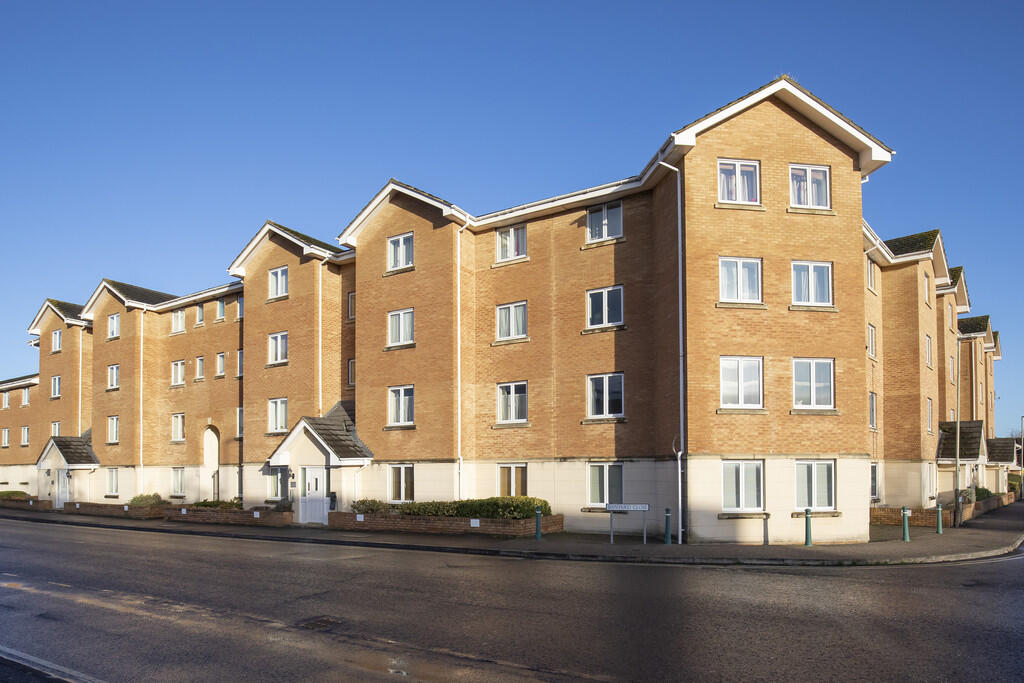 2 bed House (unspecified) for rent in Golden Valley. From Elliot Oliver Sales - Cheltenham