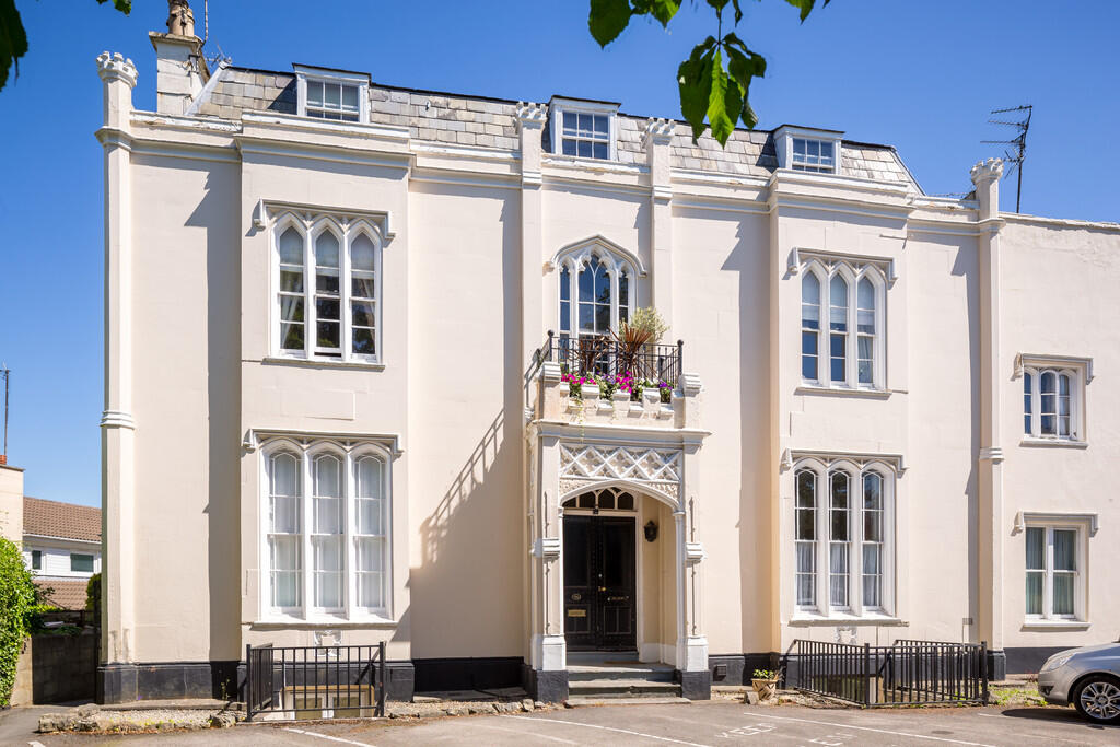 1 bed Apartment for rent in Golden Valley. From Elliot Oliver Sales - Cheltenham 1 bed Apartment for rent in Golden Valley. From Elliot Oliver Sales - Cheltenham