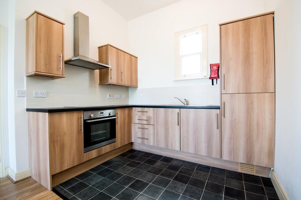 4 bed Studio for rent in Prestbury. From Elliot Oliver Sales - Cheltenham 4 bed Studio for rent in Prestbury. From Elliot Oliver Sales - Cheltenham