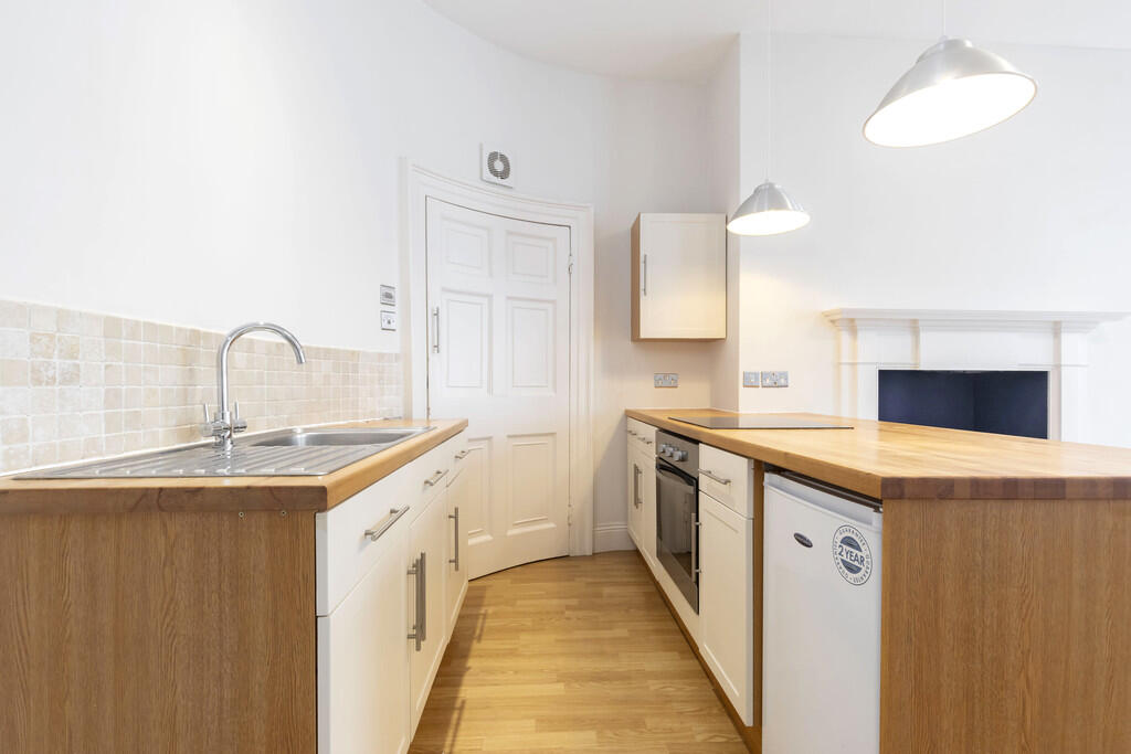 1 bed Apartment for rent in Cheltenham. From Elliot Oliver Sales - Cheltenham