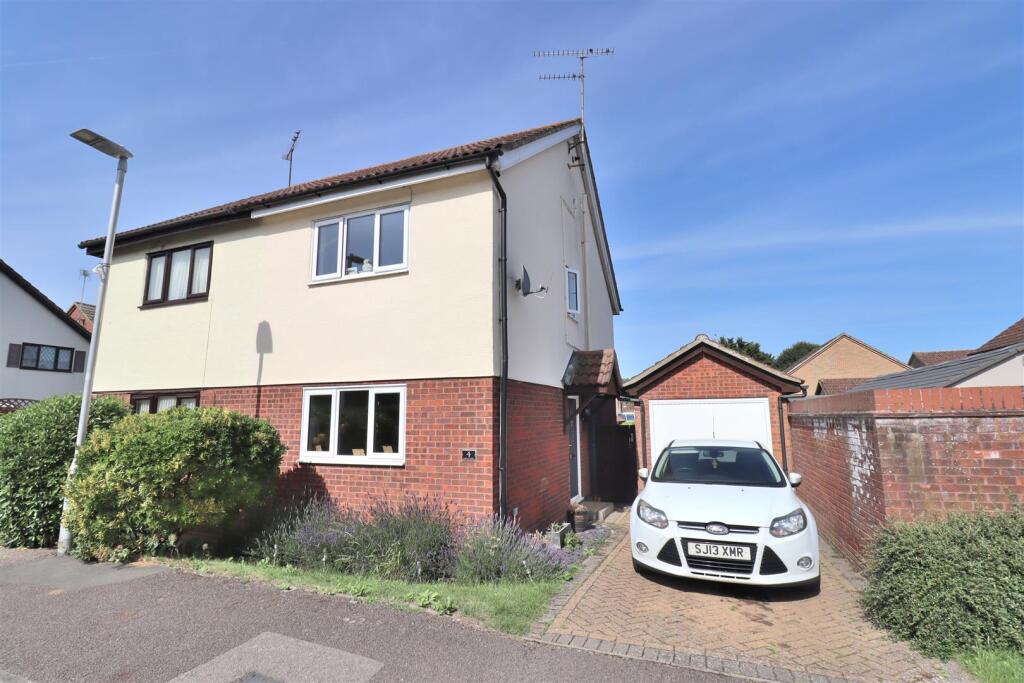 2 bed Detached for rent in Buntingford. From Absolute Property Sales Ltd