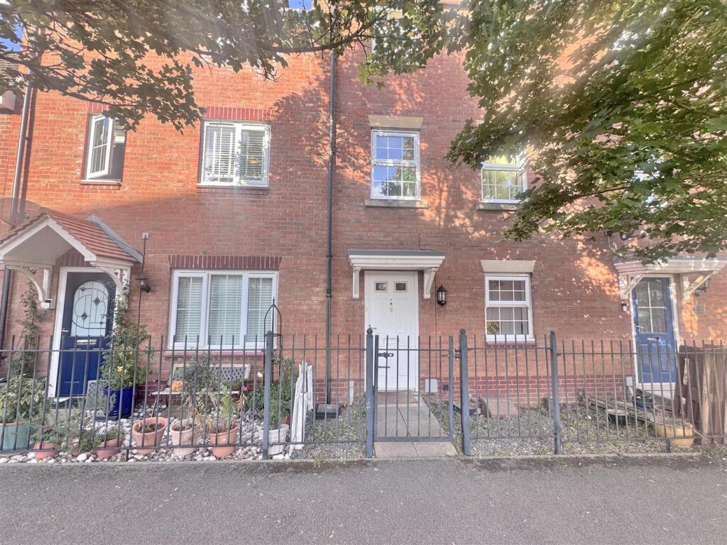 0 bed Detached for rent in Stevenage. From Absolute Property Sales Ltd 0 bed Detached for rent in Stevenage. From Absolute Property Sales Ltd