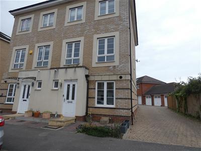 4 bed Semi Detached for rent in Myrke. From Jackson O'Rourke - Cippenham