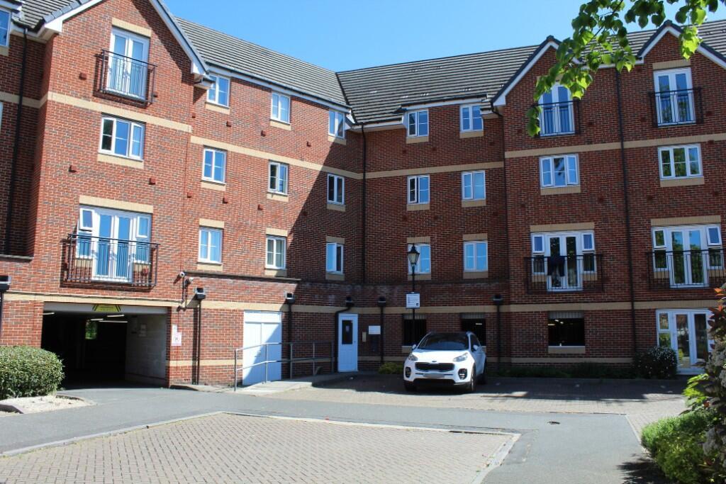 2 bed 1st Floor Flat for rent in Slough. From Jackson O'Rourke - Cippenham 2 bed 1st Floor Flat for rent in Slough. From Jackson O'Rourke - Cippenham