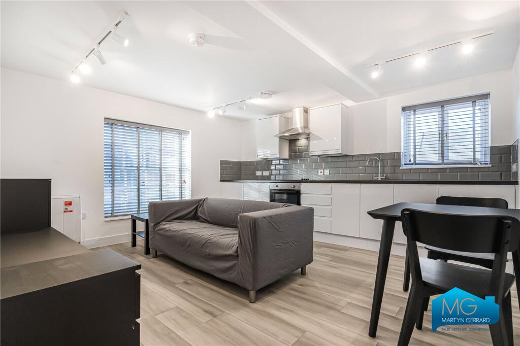 1 bed Apartment for rent in London. From Martyn Gerrard - Barnet