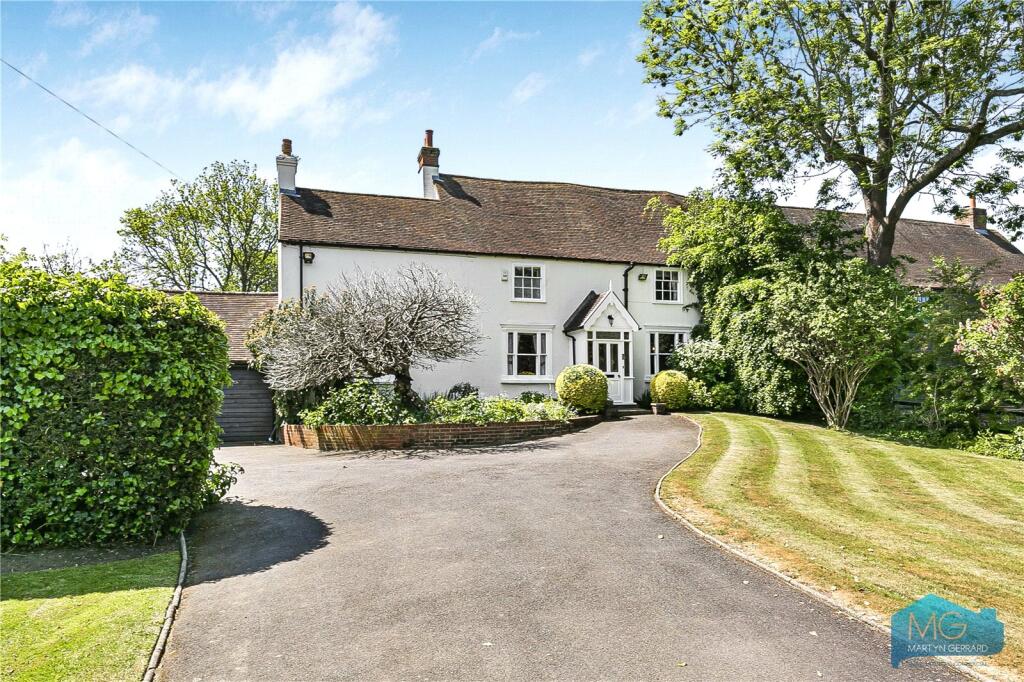 5 bed Semi Detached for rent in Arkley. From Martyn Gerrard - Barnet