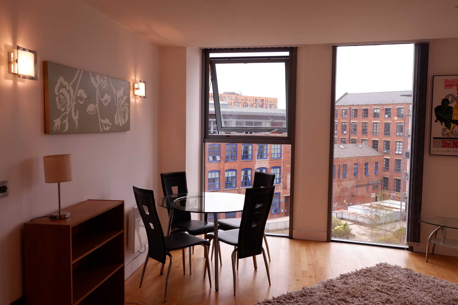 2 bed Apartment for rent in Manchester. From Bright Estate Agents