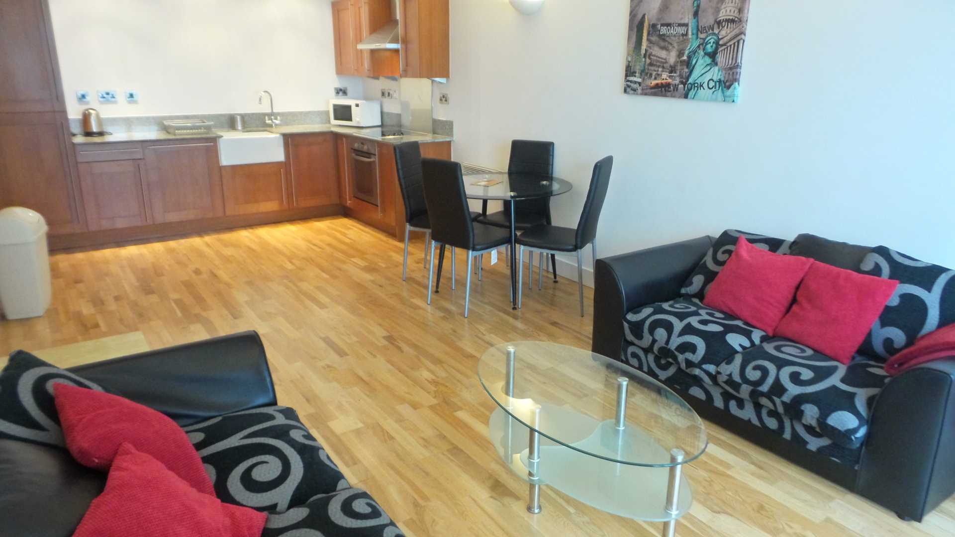 2 bed Apartment for rent in Manchester. From Bright Estate Agents