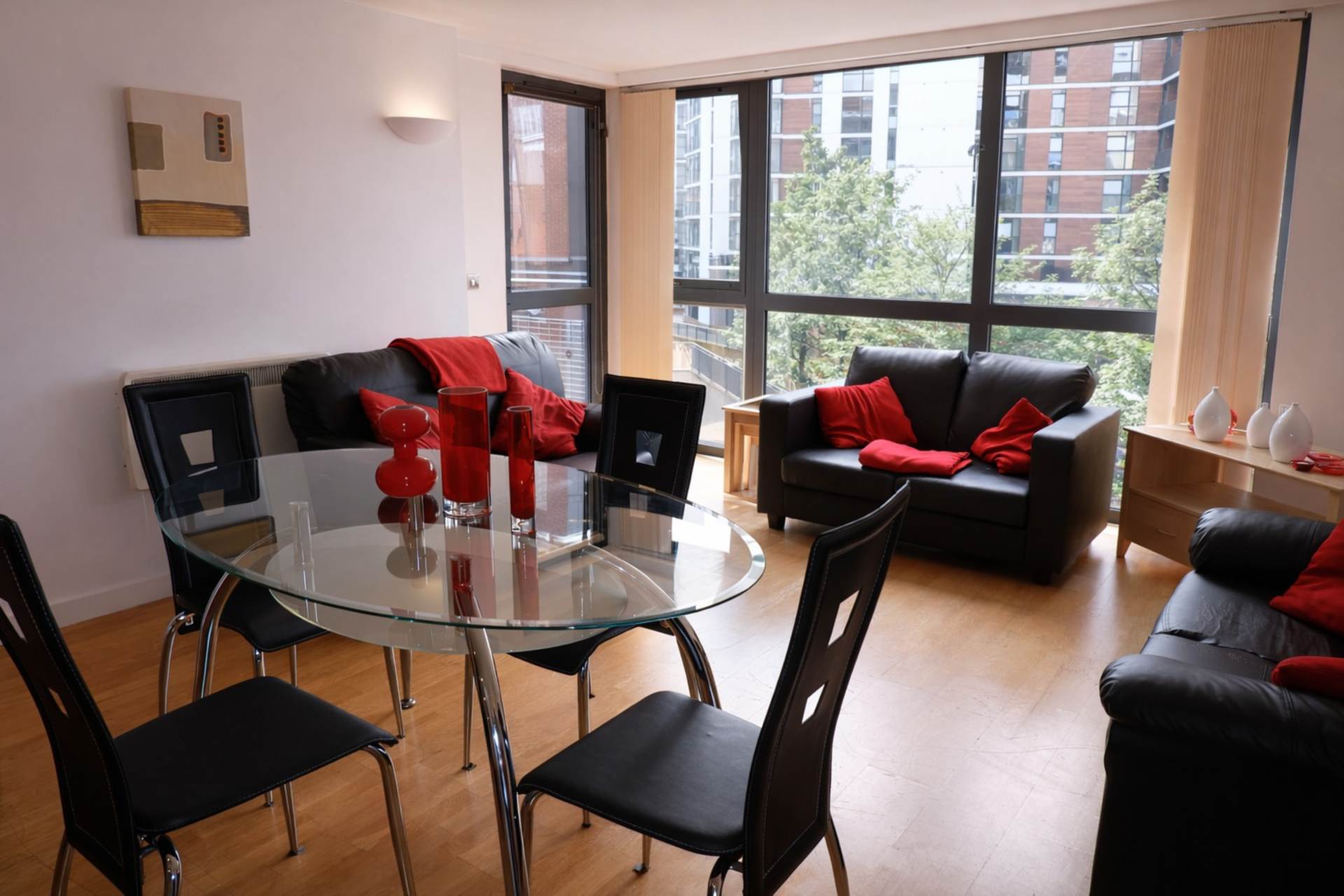 2 bed Apartment for rent in Manchester. From Bright Estate Agents