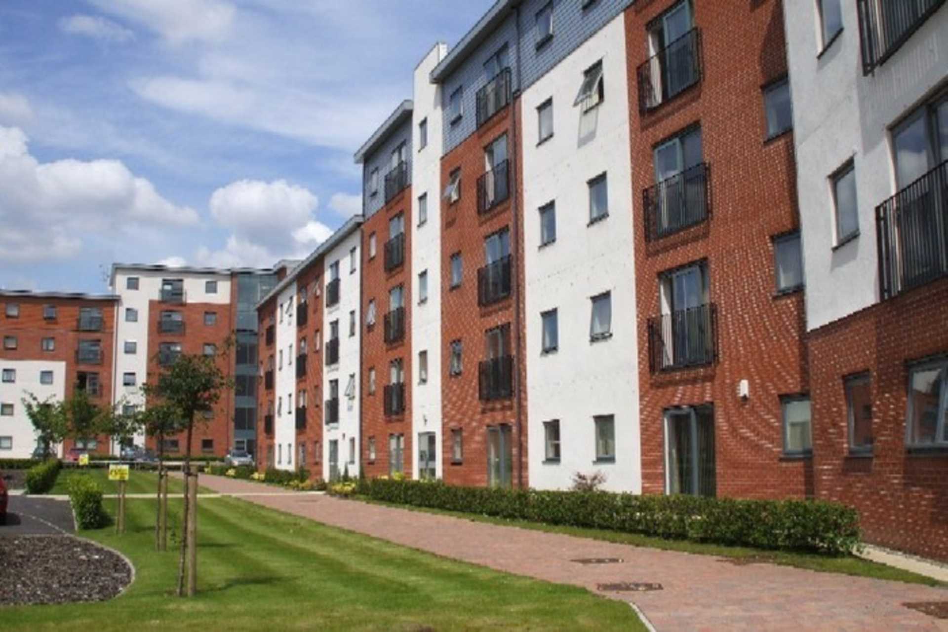 2 bed Apartment for rent in Salford. From Bright Estate Agents