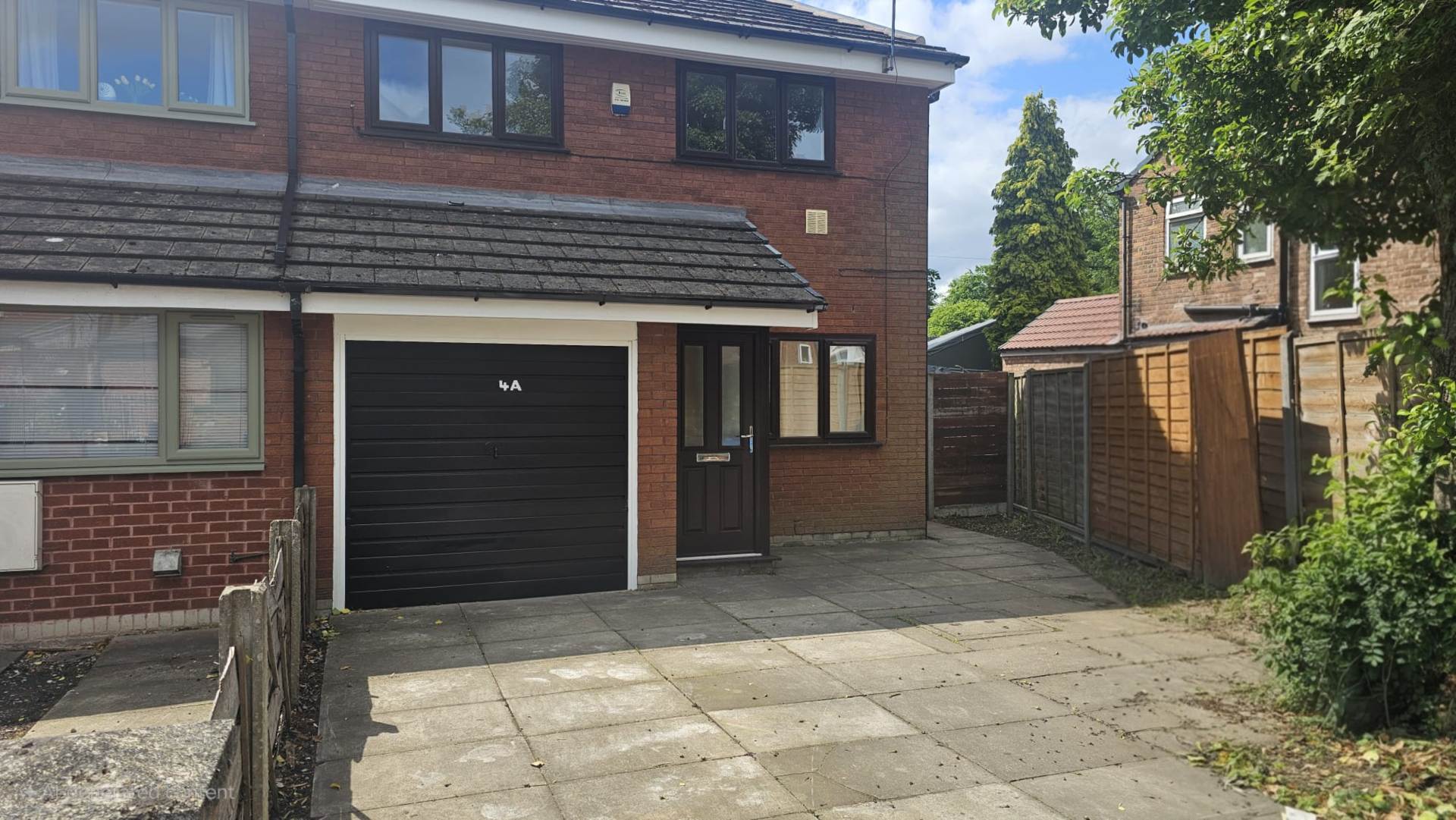 3 bed House (unspecified) for rent in Manchester. From Bright Estate Agents