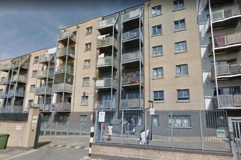 2 bed 1st Floor Flat for rent in Stratford. From Luxe Residential - South Woodford 2 bed 1st Floor Flat for rent in Stratford. From Luxe Residential - South Woodford