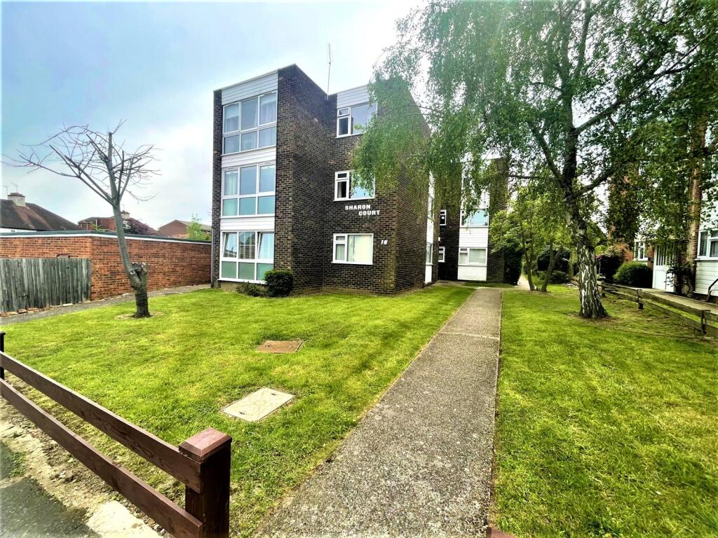 2 bed Apartment for rent in Ruxley. From Ellis & Co - Sidcup 2 bed Apartment for rent in Ruxley. From Ellis & Co - Sidcup