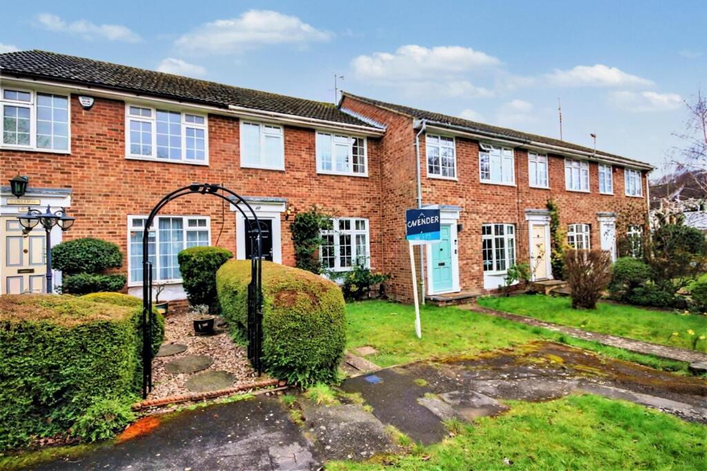 3 bed Mid Terraced House for rent in Guildford. From Cavender Estate Agent - Guildford 3 bed Mid Terraced House for rent in Guildford. From Cavender Estate Agent - Guildford