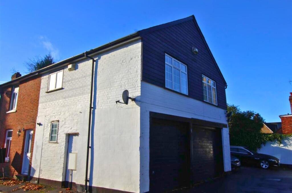 1 bed 1st Floor Flat for rent in Westerham. From Cavendish - Sevenoaks