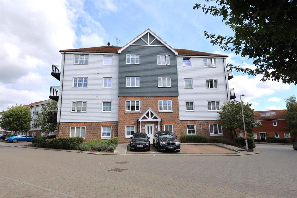2 bed 1st Floor Flat for rent in Sevenoaks. From Cavendish - Sevenoaks
