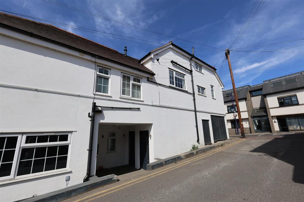 2 bed 1st Floor Flat for rent in Sevenoaks. From Cavendish - Sevenoaks 2 bed 1st Floor Flat for rent in Sevenoaks. From Cavendish - Sevenoaks