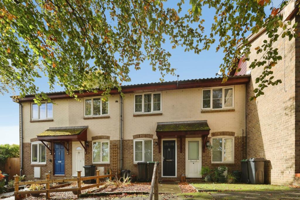 1 bed Mid Terraced House for rent in Westerham. From Cavendish - Sevenoaks 1 bed Mid Terraced House for rent in Westerham. From Cavendish - Sevenoaks