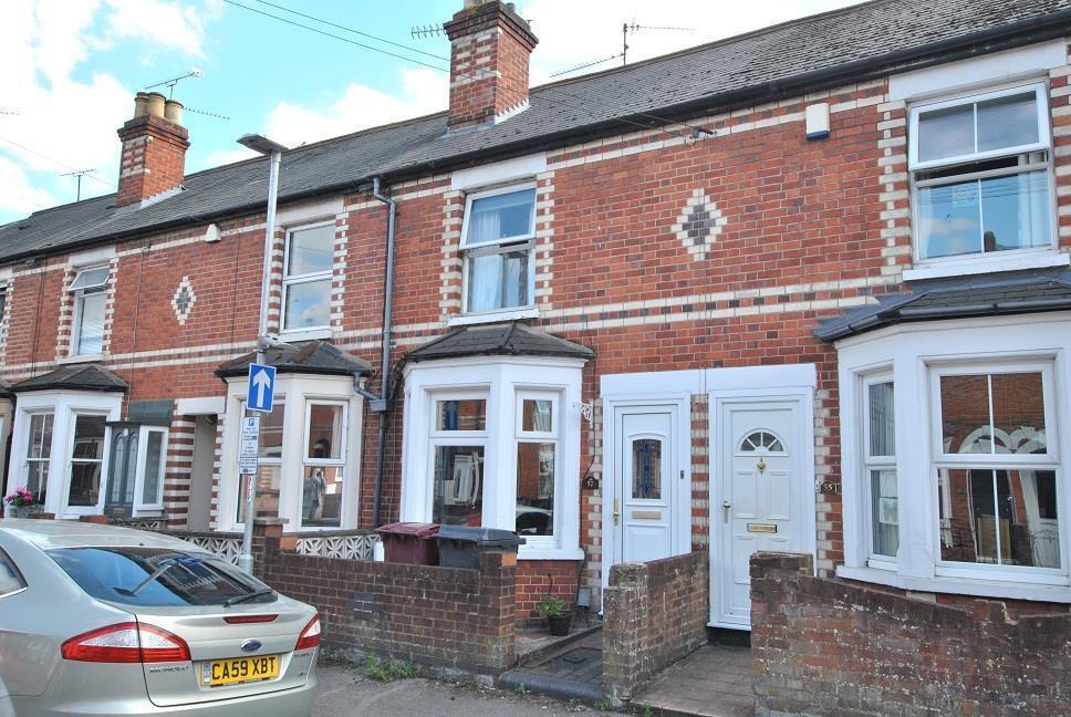 3 bed Mid Terraced House for rent in Sonning. From Farmer & Dyer - Caversham