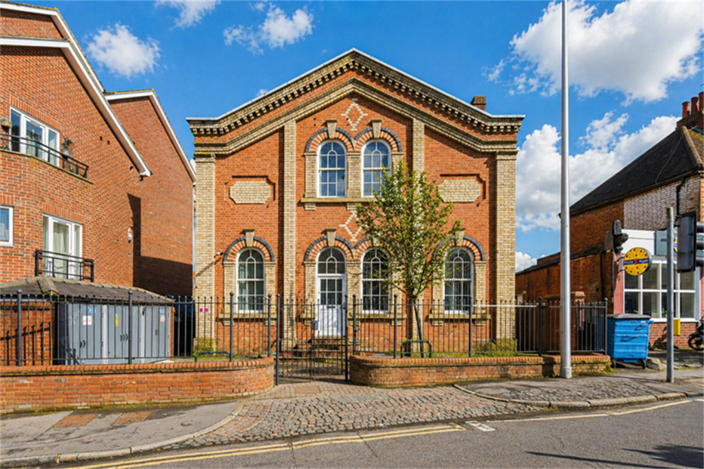 1 bed Apartment for rent in Reading. From Farmer & Dyer - Caversham