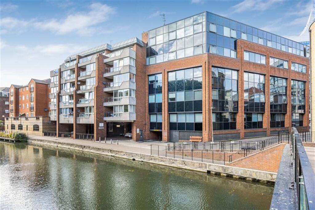 1 bed Apartment for rent in Reading. From Farmer & Dyer - Caversham 1 bed Apartment for rent in Reading. From Farmer & Dyer - Caversham