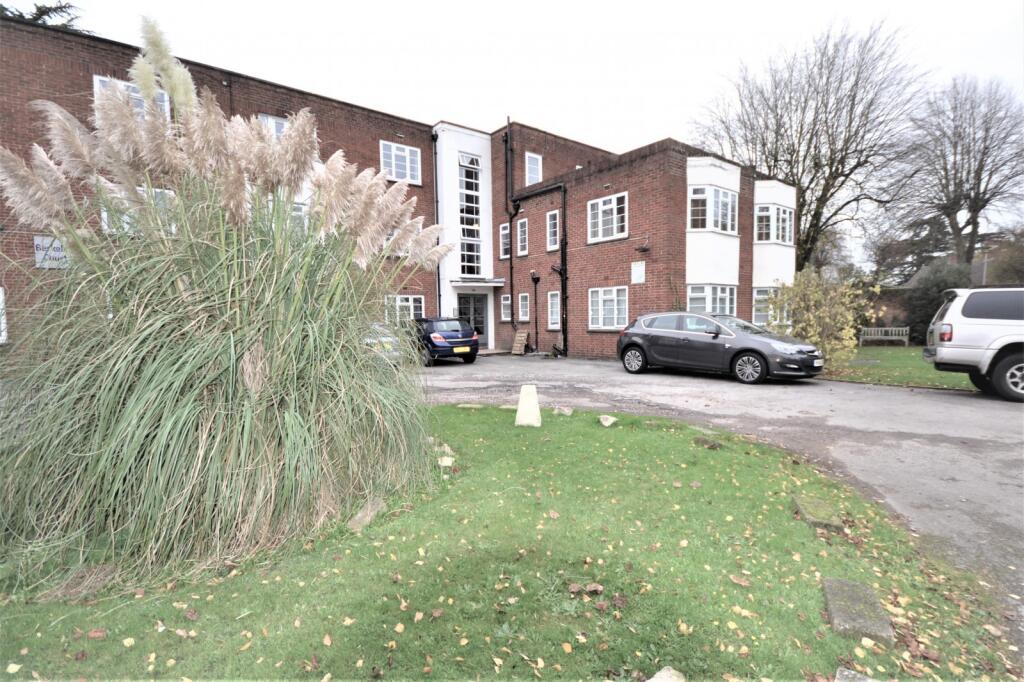 1 bed Apartment for rent in Reading. From Farmer & Dyer - Caversham 1 bed Apartment for rent in Reading. From Farmer & Dyer - Caversham