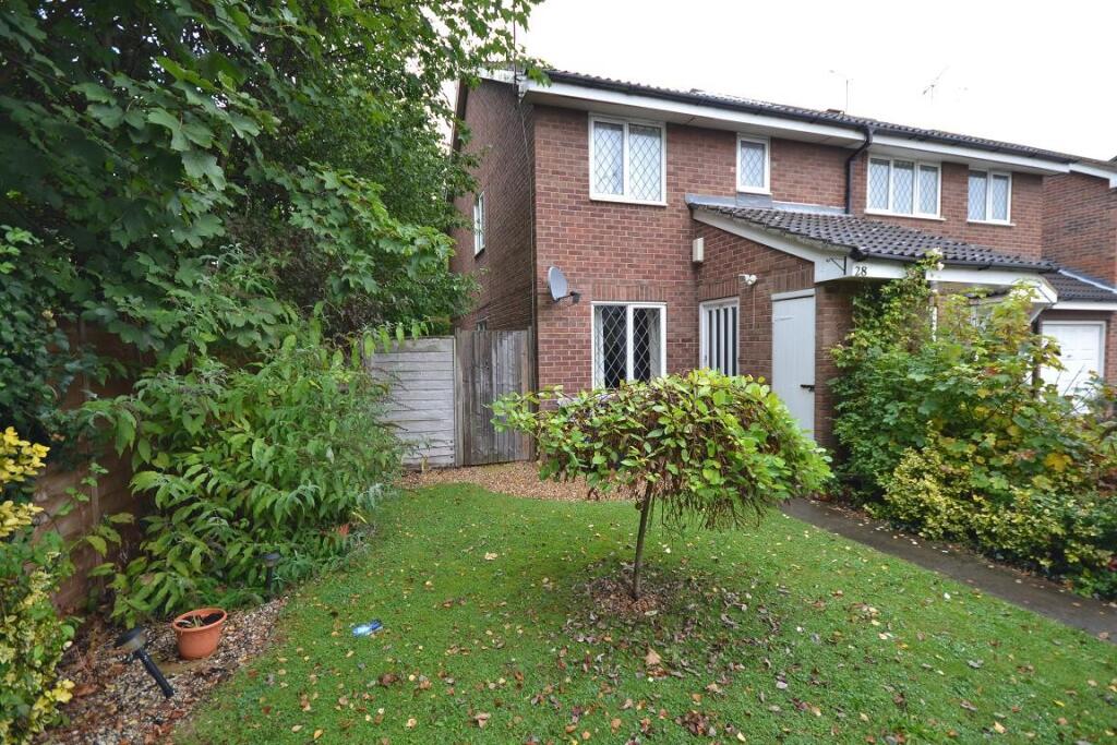 1 bed Apartment for rent in Reading. From Farmer & Dyer - Caversham 1 bed Apartment for rent in Reading. From Farmer & Dyer - Caversham