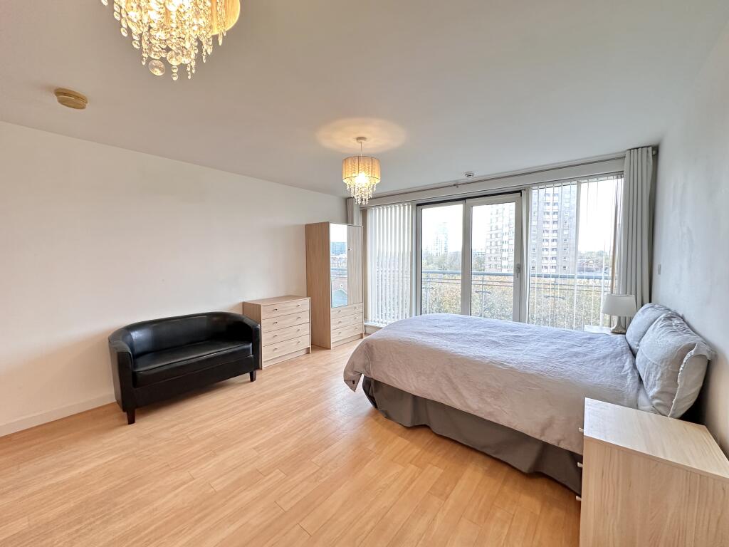 0 bed Apartment for rent in Portsmouth. From Leaders - Gunwharf Quays