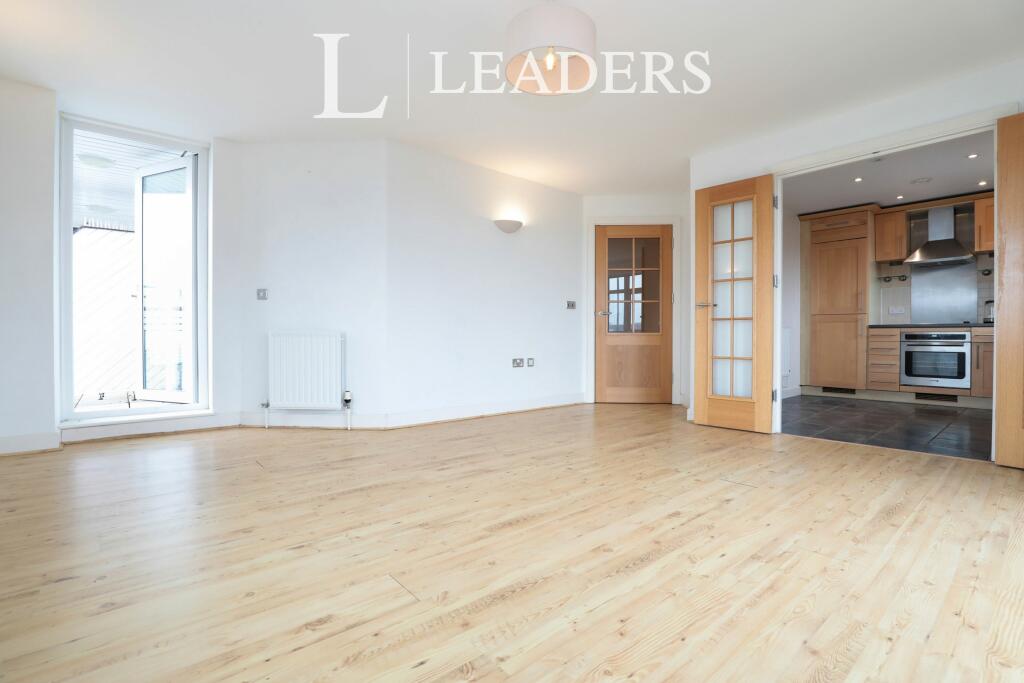 2 bed Apartment for rent in Portsmouth. From Leaders - Gunwharf Quays