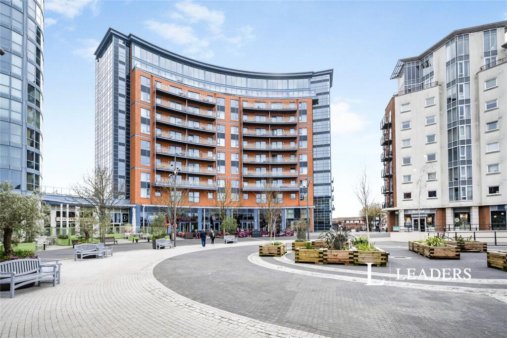 1 bed 1st Floor Flat for rent in Portsmouth. From Leaders Waterside Properties Sales - Gunwharf Quays