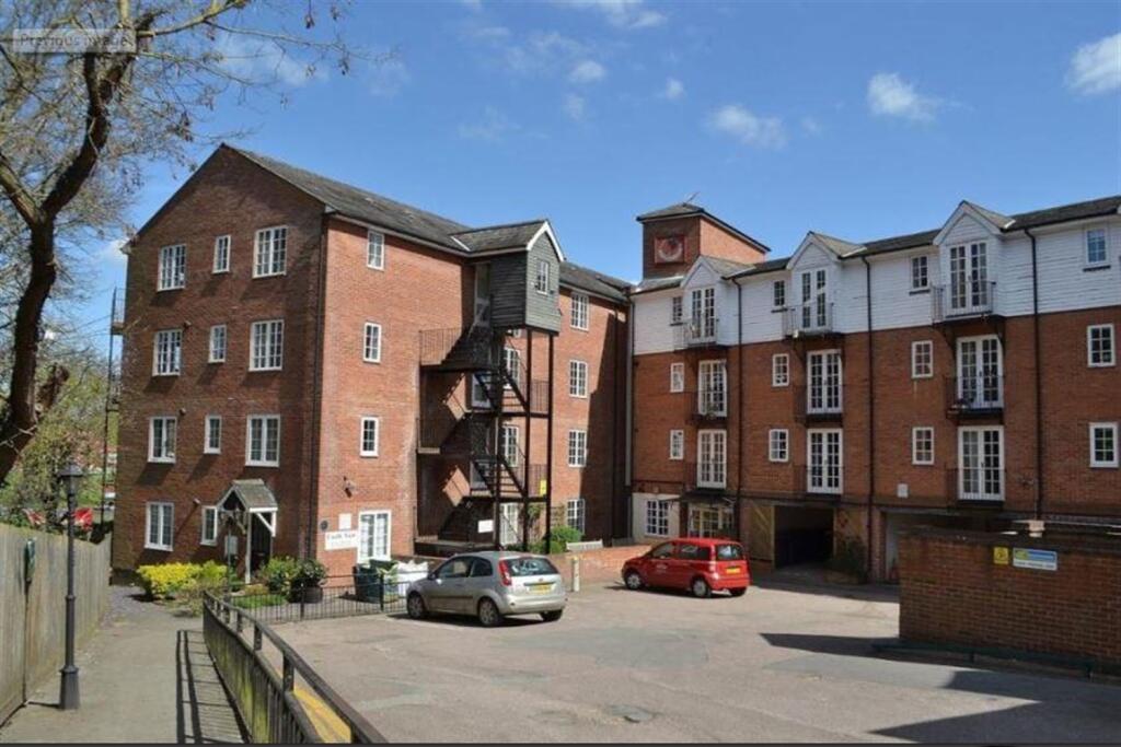 1 bed Apartment for rent in Bishop's Stortford. From Davis Homes - Essex & London
