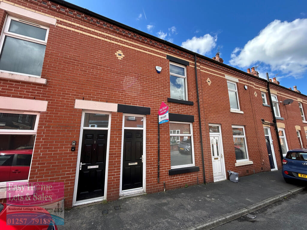 2 bed Mid Terraced House for rent in Johnson's Hillock. From Easy Home Lets & Sales - Coppull