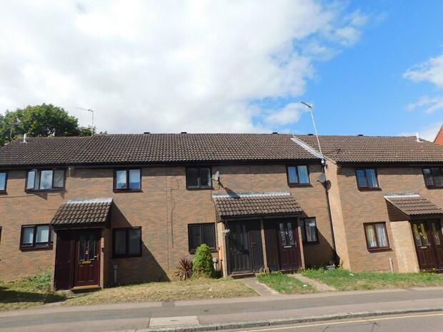 2 bed Mid Terraced House for rent in Rushden. From G D Property Services - Higham Ferrers 2 bed Mid Terraced House for rent in Rushden. From G D Property Services - Higham Ferrers