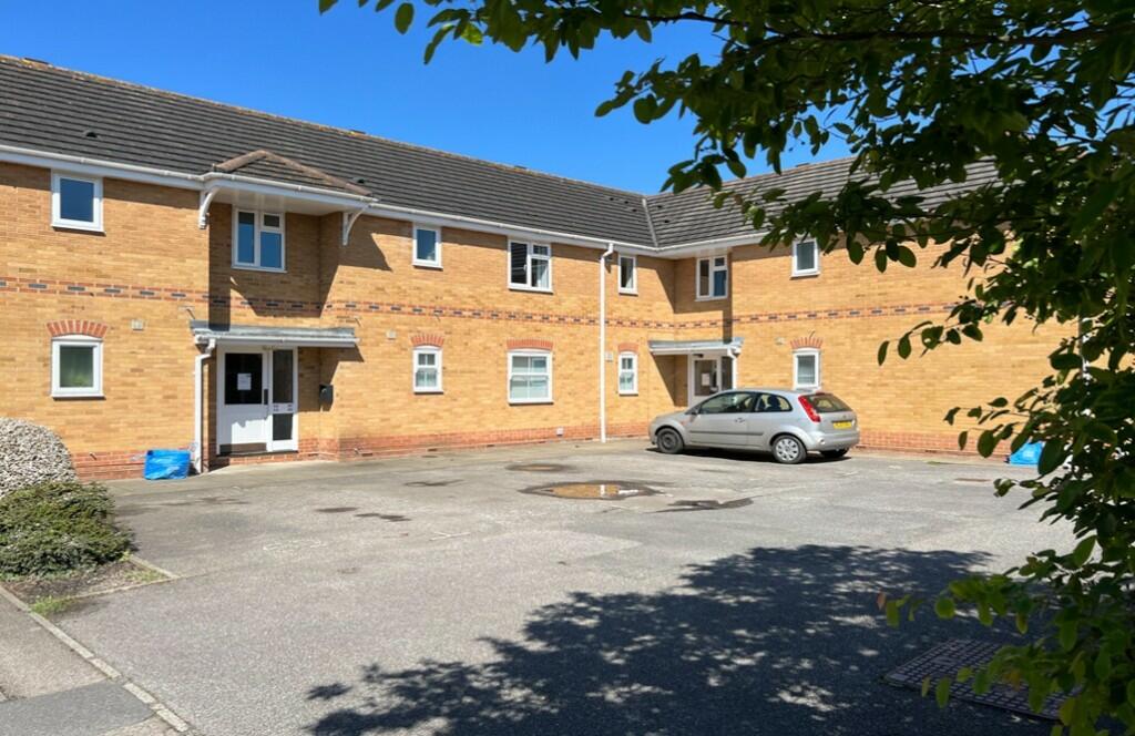 1 bed Apartment for rent in Nevendon. From Temme English - Wickford