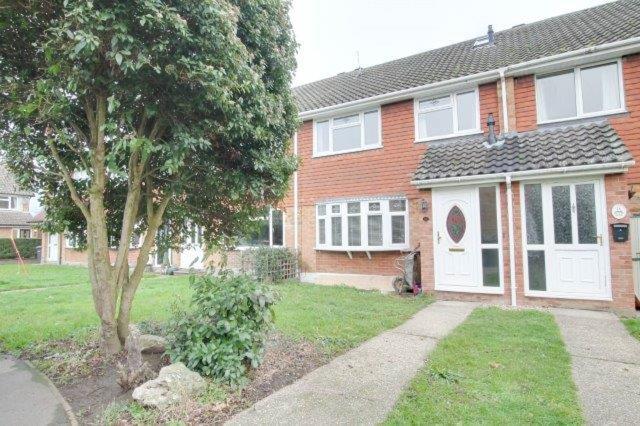 4 bed Mid Terraced House for rent in Writtle. From Temme English - Wickford - Lettings