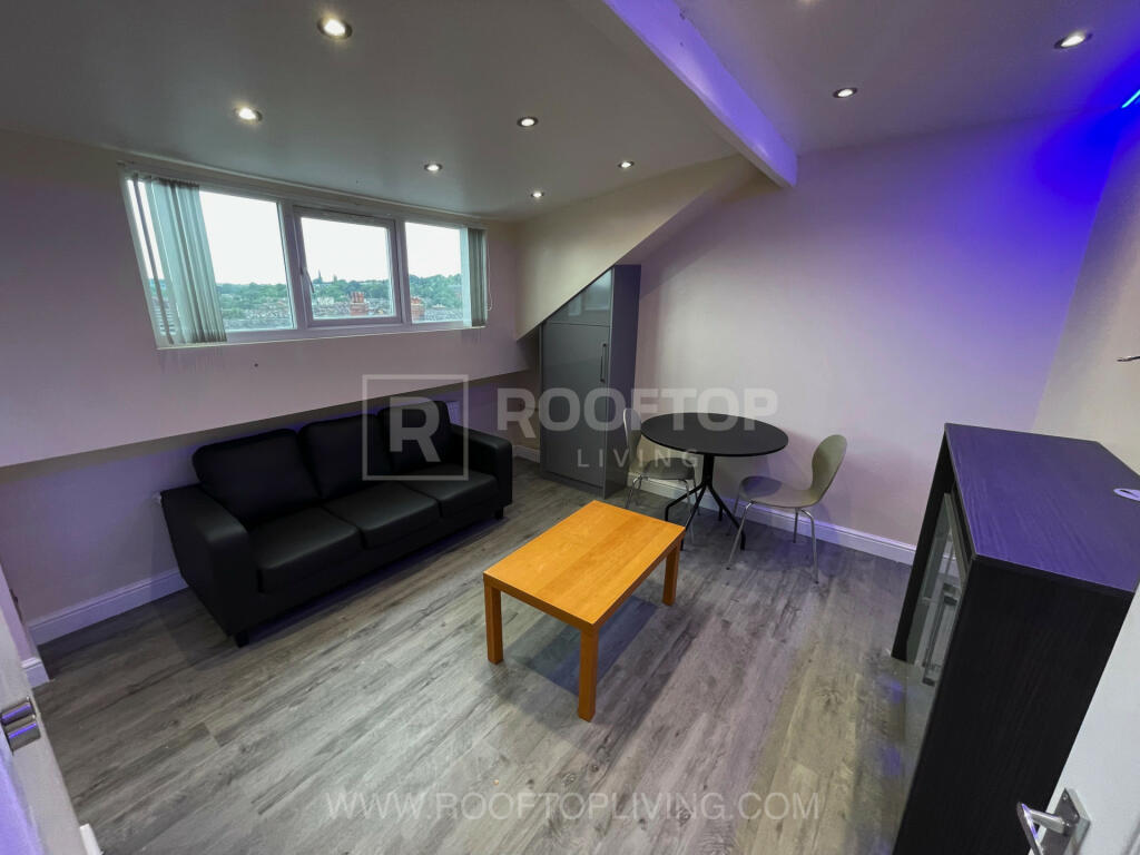 2 bed Detached for rent in Leeds. From Rooftop Living - UK Ltd