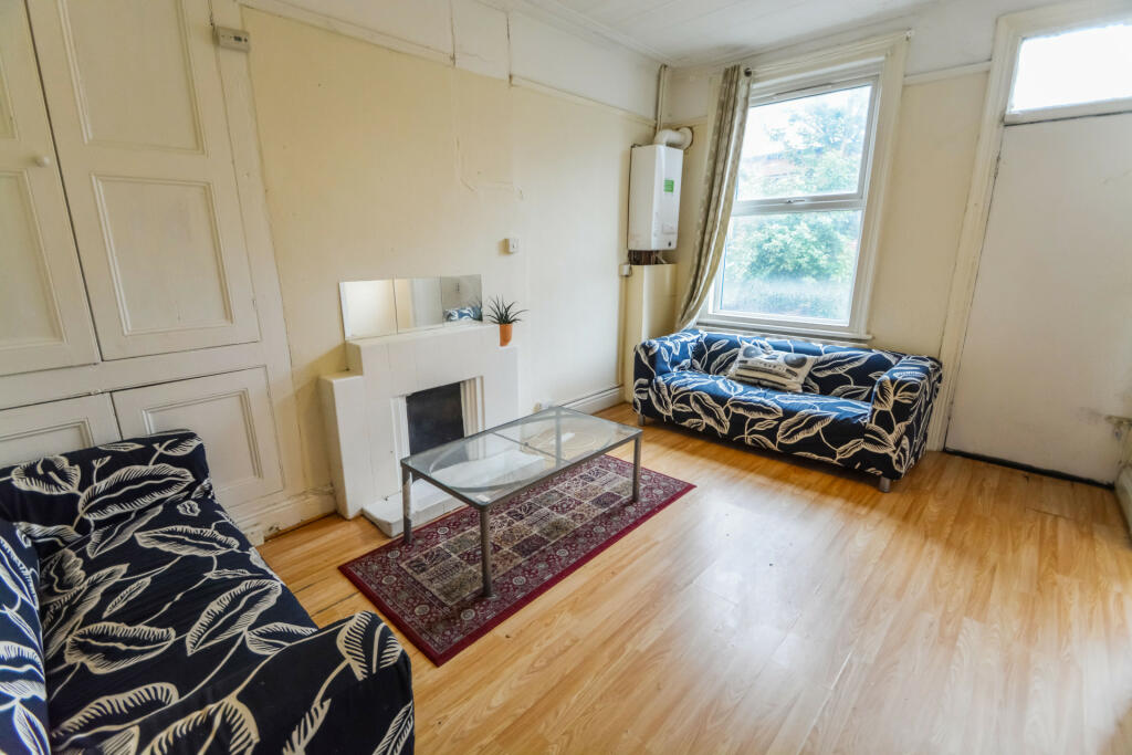 1 bed House Share for rent in Leeds. From Rooftop Living - UK Ltd