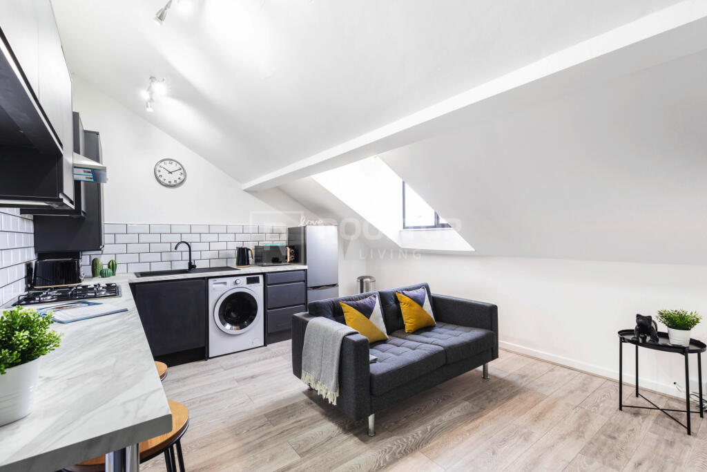 2 bed Detached for rent in Leeds. From Rooftop Living - UK Ltd