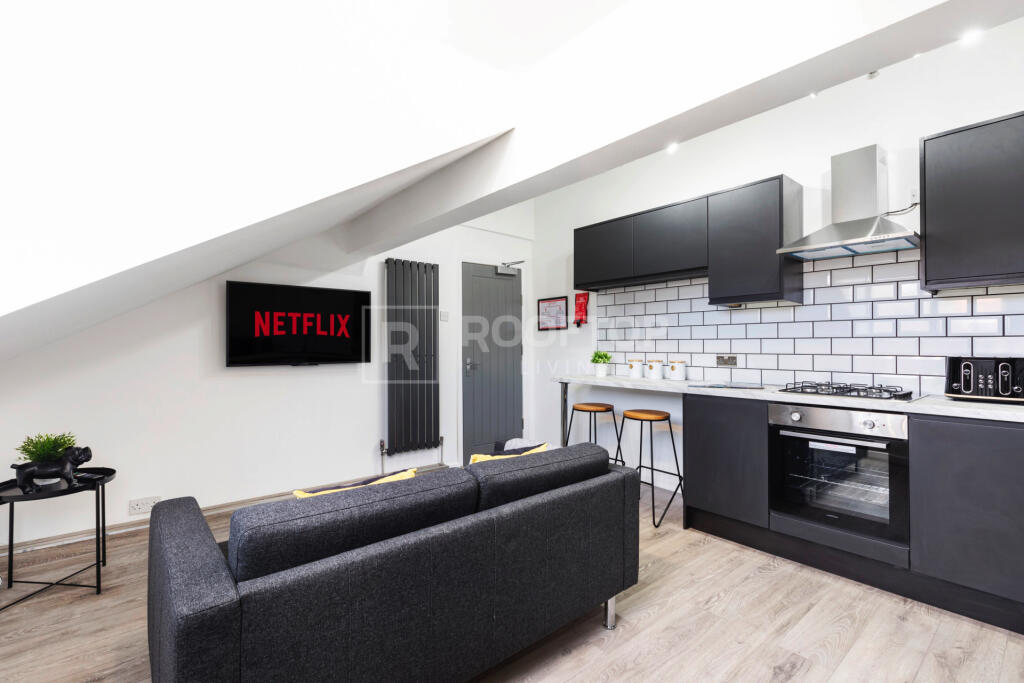 2 bed Detached for rent in Leeds. From Rooftop Living - UK Ltd