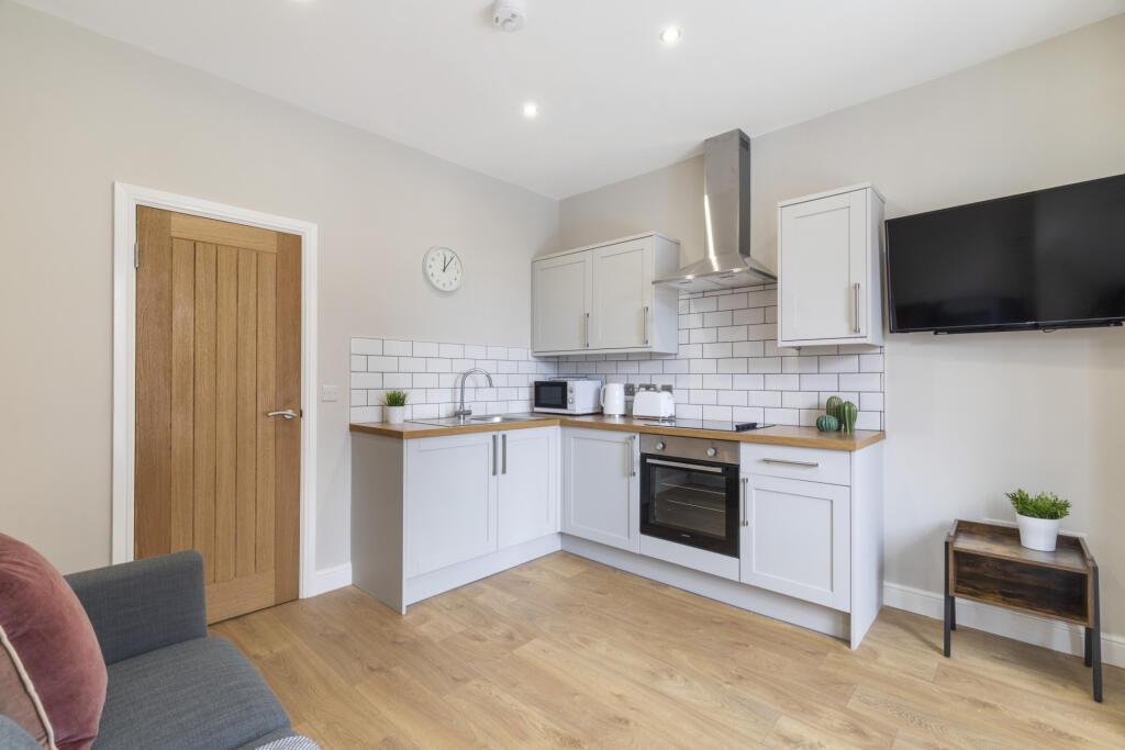 2 bed 1st Floor Flat for rent in Leeds. From Rooftop Living - UK Ltd