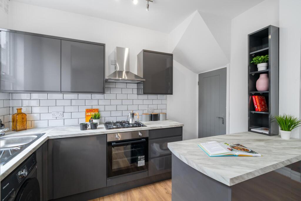 2 bed Detached for rent in Leeds. From Rooftop Living - UK Ltd 2 bed Detached for rent in Leeds. From Rooftop Living - UK Ltd